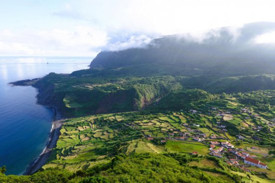 AZORSKÉ OSTROVY FLORES, CORVO A TERCEIRA – padesát odstínů zeleně