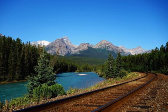 KANADA - SKALNATÉ HORY, toulky v NP Banff, Yoho a Jasper