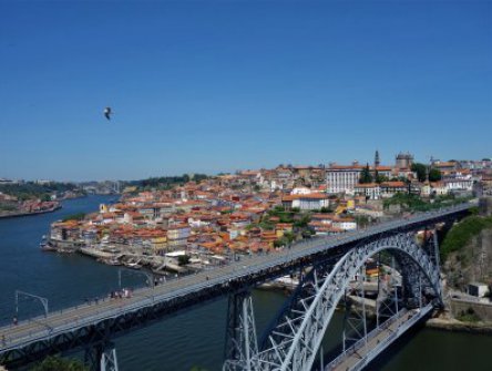 PORTUGALSKO - DIVOKÉ POBŘEŽÍ, PAMÁTKY A GASTRONOMIE