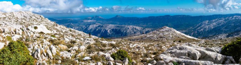 Turistika divokou Sardinií