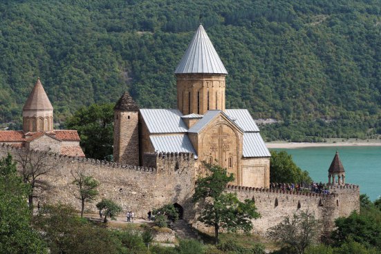 BÁJNÁ GRUZIE - TBILISI, KAVKAZ, BATUMI