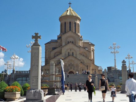 BÁJNÁ GRUZIE - TBILISI, KAVKAZ, BATUMI