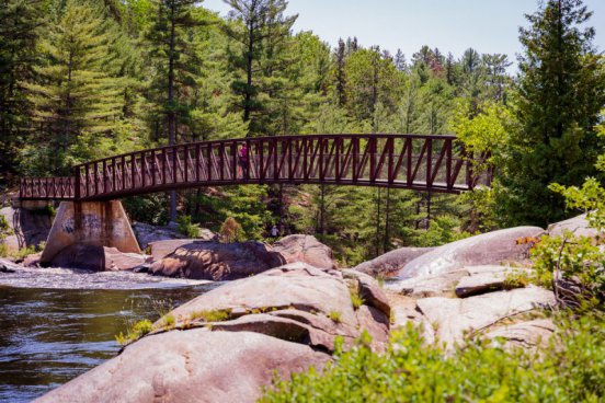 ZA INDIÁNY A PANENSKOU PŘÍRODOU - Kanada, Ontario, přímý let 