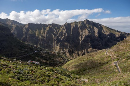 TENERIFE - týden s turistikou a mořem