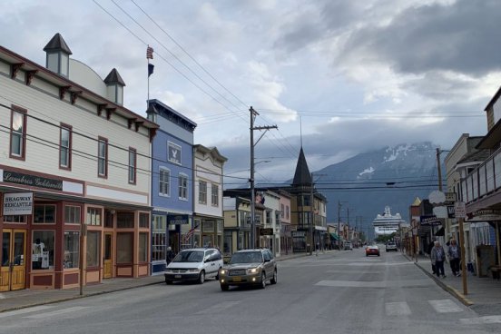 KANADA - VANCOUVER, PLAVBA NA ALJAŠKU